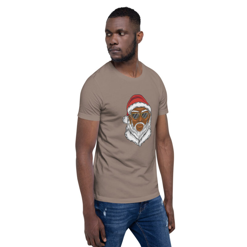 Cooler moderner Weihnachtsmann mit dunkler Hautfarbe Unisex-T-Shirt