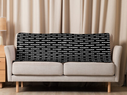 Karma Sherpa-Decke – Home & Living – klamottn.de Karma Sherpa-Decke – Home & Living – klamottn.de