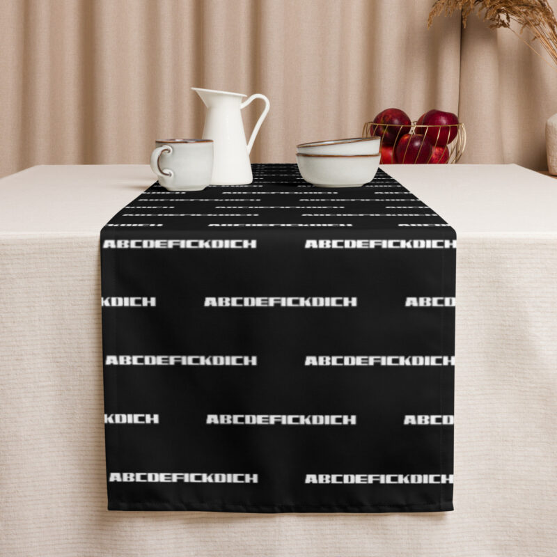 ABCDEFICKDICH Alphabet Humor Tischläufer