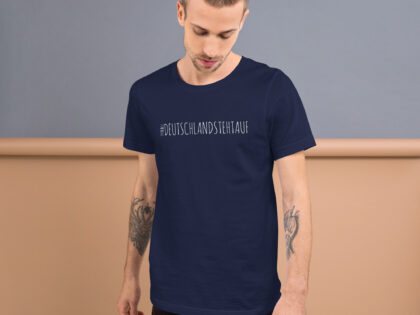#DeutschlandStehtAuf Unisex-T-Shirt – T-Shirts – klamottn.de #DeutschlandStehtAuf Unisex-T-Shirt – T-Shirts – klamottn.de