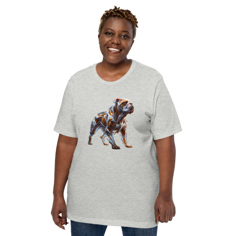 Glasfusion in Bewegung: Die Bulldogge in lebendiger Pose Unisex-T-Shirt – T-Shirts – klamottn.de