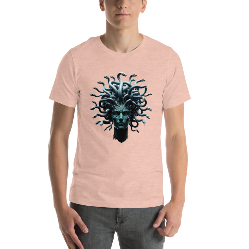 Medusa in Türkis: Mythologie trifft Moderne Unisex-T-Shirt – T-Shirts – klamottn.de