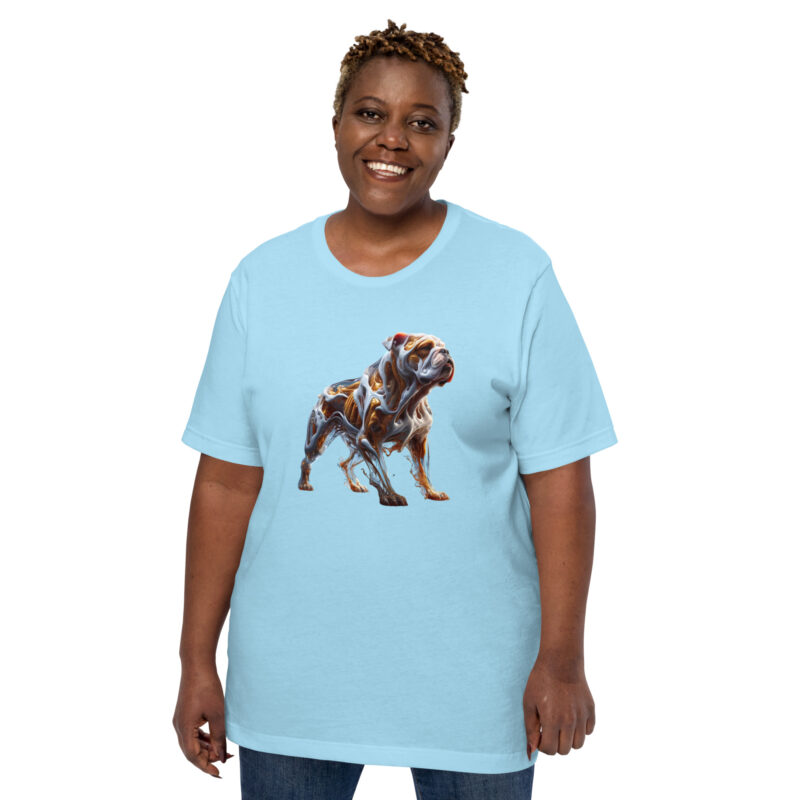 Glasfusion in Bewegung: Die Bulldogge in lebendiger Pose Unisex-T-Shirt – T-Shirts – klamottn.de