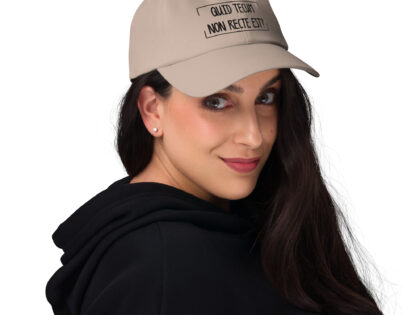 Quid Tecum Non recte est? Basecap – Accessoires – klamottn.de Quid Tecum Non recte est? Basecap – Accessoires – klamottn.de