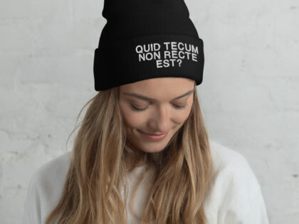 Quid Tecum Non recte est? Beanie – Accessoires – klamottn.de Quid Tecum Non recte est? Beanie – Accessoires – klamottn.de
