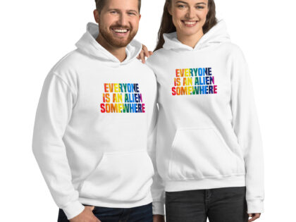 Everyone is an alien somewhere Unisex-Hoodie – Hoodies – klamottn.de Everyone is an alien somewhere Unisex-Hoodie – Hoodies – klamottn.de