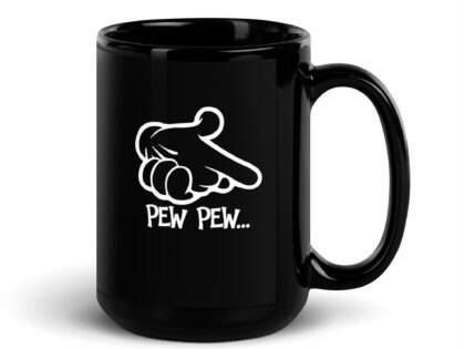 Schwarze glänzende Pew Pew... Hand Tasse – Home & Living – klamottn.de Schwarze glänzende Pew Pew... Hand Tasse – Home & Living – klamottn.de