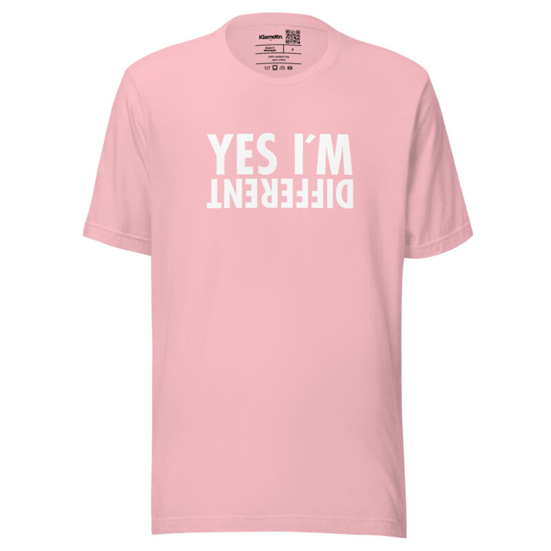 Yes I'm Different Unisex-T-Shirt – T-Shirts – klamottn.de