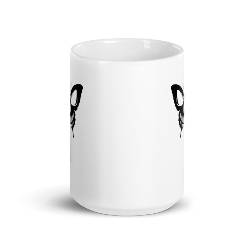 Weiße, glänzende Schmetterling Schädel Tasse