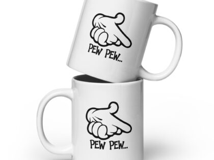 Weiße, glänzende Pew Pew... Hand Tasse – Home & Living – klamottn.de Weiße, glänzende Pew Pew... Hand Tasse – Home & Living – klamottn.de