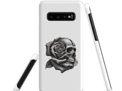 Monochromer Schädel mit Rose Snapcase Samsung®-Hülle – Accessoires – klamottn.de Monochromer Schädel mit Rose Snapcase Samsung®-Hülle – Accessoires – klamottn.de