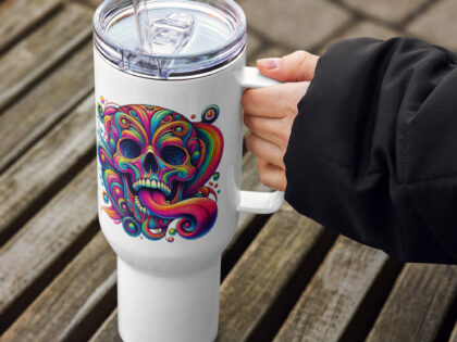 Psychedelischer Totenkopf Reisebecher mit Griff – Accessoires – klamottn.de Psychedelischer Totenkopf Reisebecher mit Griff – Accessoires – klamottn.de