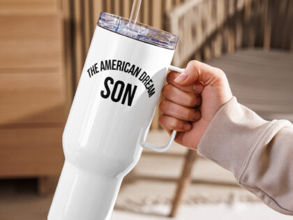 The American Dream Son Reisebecher mit Griff – Accessoires – klamottn.de The American Dream Son Reisebecher mit Griff – Accessoires – klamottn.de
