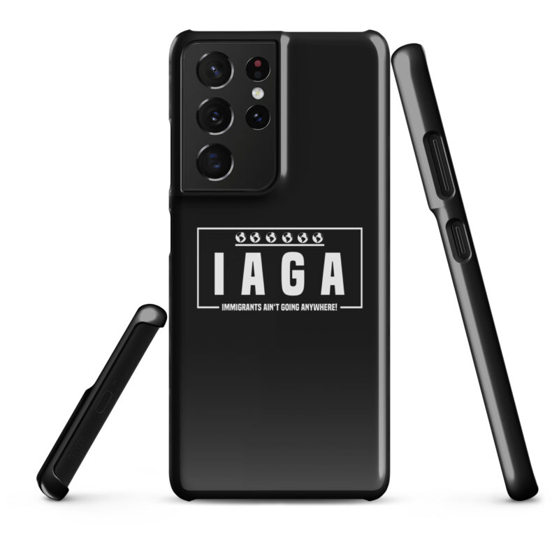 IAGA – Immigrants Ain’t Going Anywhere Snapcase Samsung®-Hülle – Accessoires – klamottn.de