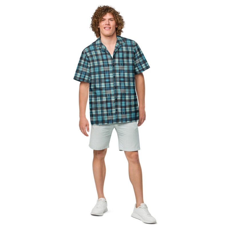 Klassisches Tartan-Muster in Blau und Schwarz Allover-Unisex-Hemd – Hemden – klamottn.de