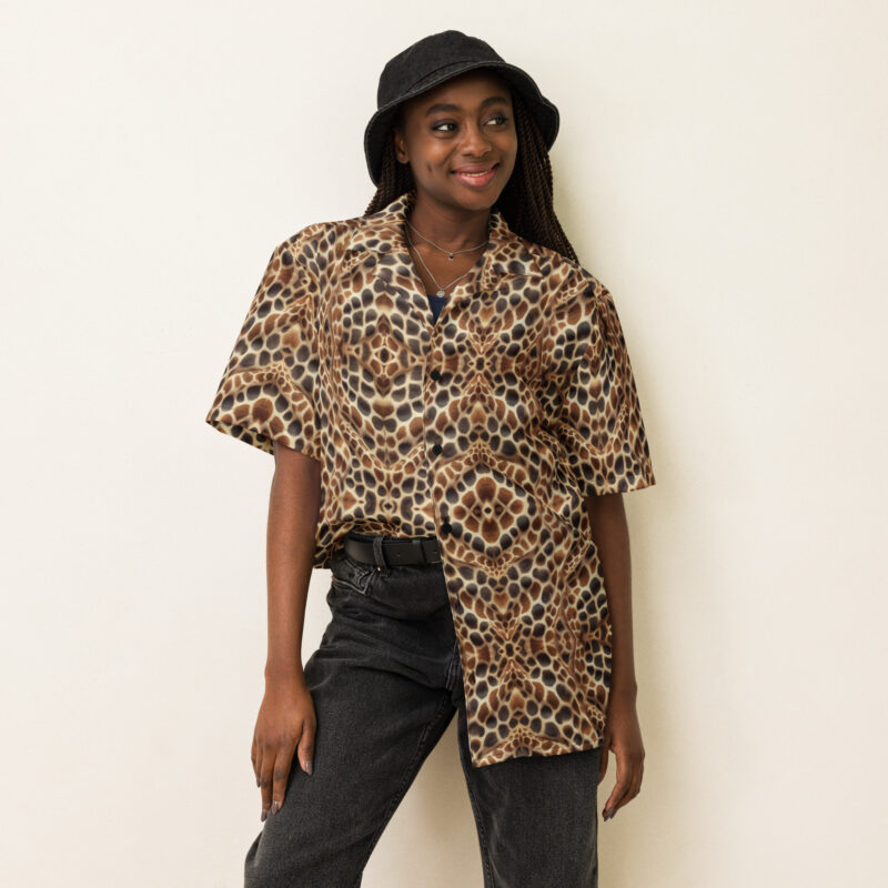 Elegant giraffe pattern all over-unex shirt