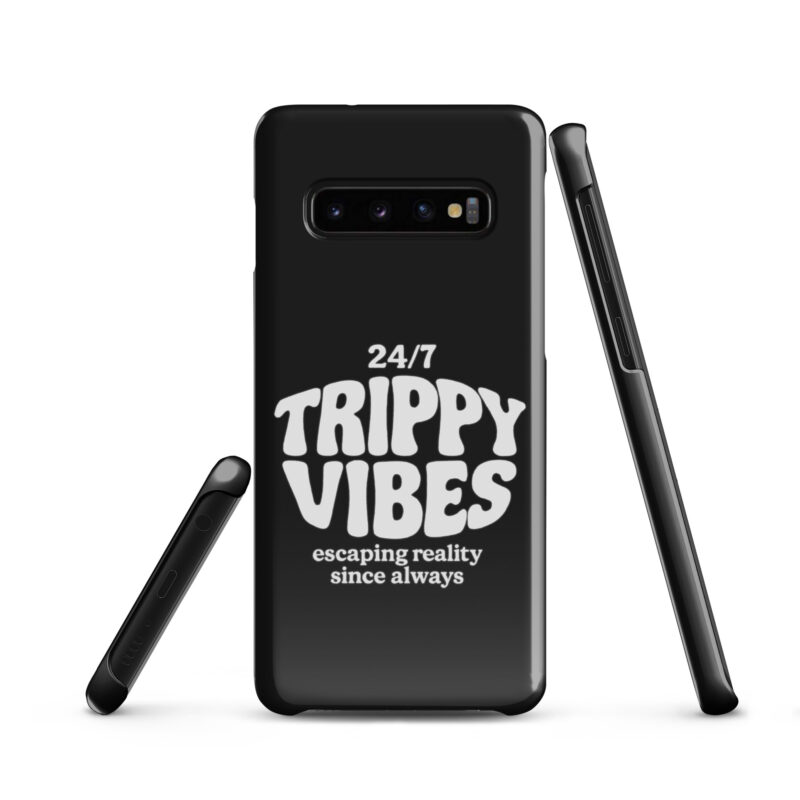 Trippy Vibes – Escaping reality since always Snapcase Samsung®-Hülle – Accessoires – klamottn.de
