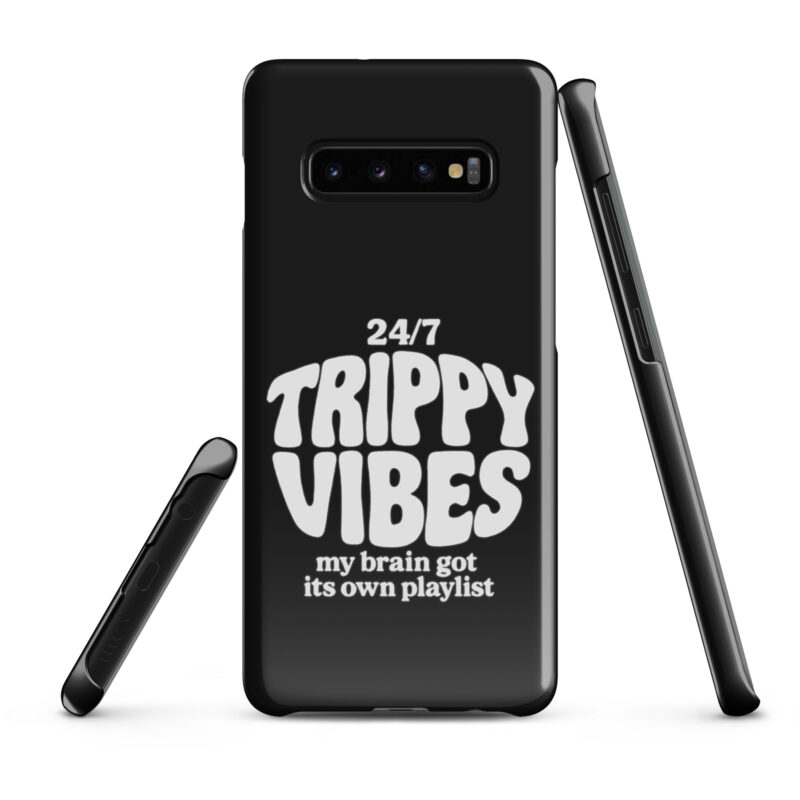 Trippy Vibes – My Brain Got Its Own Playlist Snapcase Samsung®-Hülle – Accessoires – klamottn.de