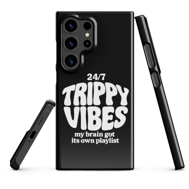 Trippy Vibes – My Brain Got Its Own Playlist Snapcase Samsung®-Hülle – Accessoires – klamottn.de