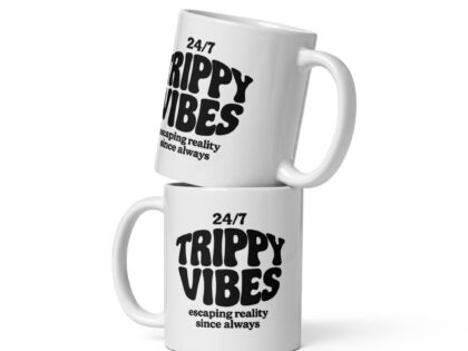 Trippy Vibes – Escaping reality since always Tasse – Home & Living – klamottn.de Trippy Vibes – Escaping reality since always Tasse – Home & Living – klamottn.de