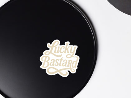 Lucky Bastard Magnet – Home & Living – klamottn.de Lucky Bastard Magnet – Home & Living – klamottn.de