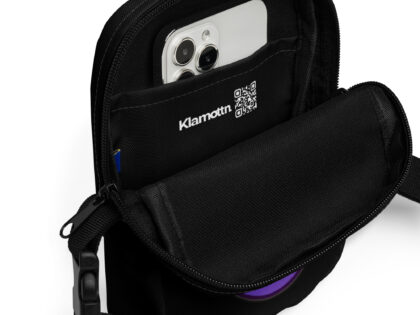 Kawaii Aubergine Umhängetasche – Accessoires – klamottn.de Kawaii Aubergine Umhängetasche – Accessoires – klamottn.de