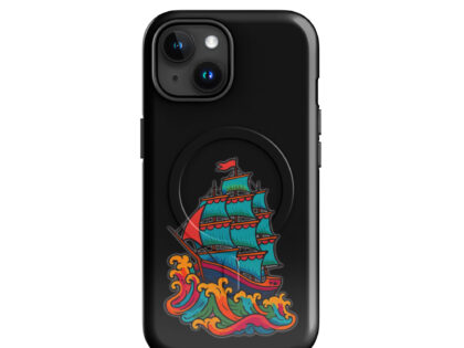 Wildes Piratenschiff Hardcase iPhone®-Hülle mit MagSafe® – Accessoires – klamottn.de Wildes Piratenschiff Hardcase iPhone®-Hülle mit MagSafe® – Accessoires – klamottn.de