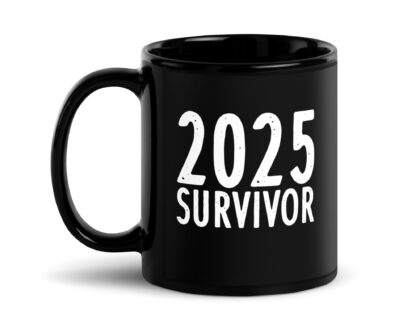 2025 Survivor Tasse – Home & Living – klamottn.de