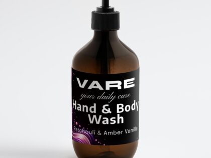 VARE Hand & Body Wash – Patchouli & Amber Vanilla | 490 ml – VARE – klamottn.de VARE Hand & Body Wash – Patchouli & Amber Vanilla | 490 ml – VARE – klamottn.de