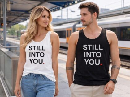 Still into you Unisex-Tank-Top – Tank Tops – Klamottn™