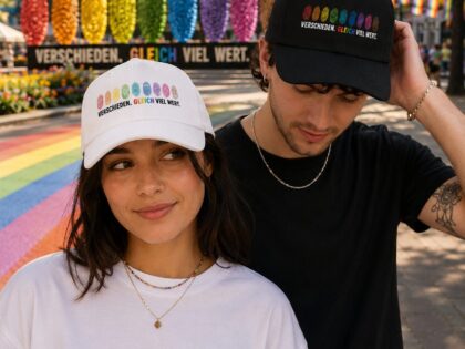 Verschieden. Gleich viel wert. Basecap – Accessoires – Klamottn™ Verschieden. Gleich viel wert. Basecap – Accessoires – Klamottn™