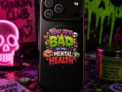 You are bad for my mental health Hardcase iPhone®-Hülle mit MagSafe® – Accessoires – Klamottn™ You are bad for my mental health Hardcase iPhone®-Hülle mit MagSafe® – Accessoires – Klamottn™